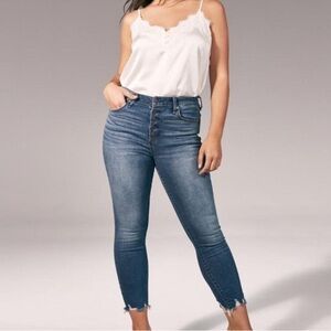 Abercrombie & Fitch High Rise Super Skinny Ankle Jean 26/2